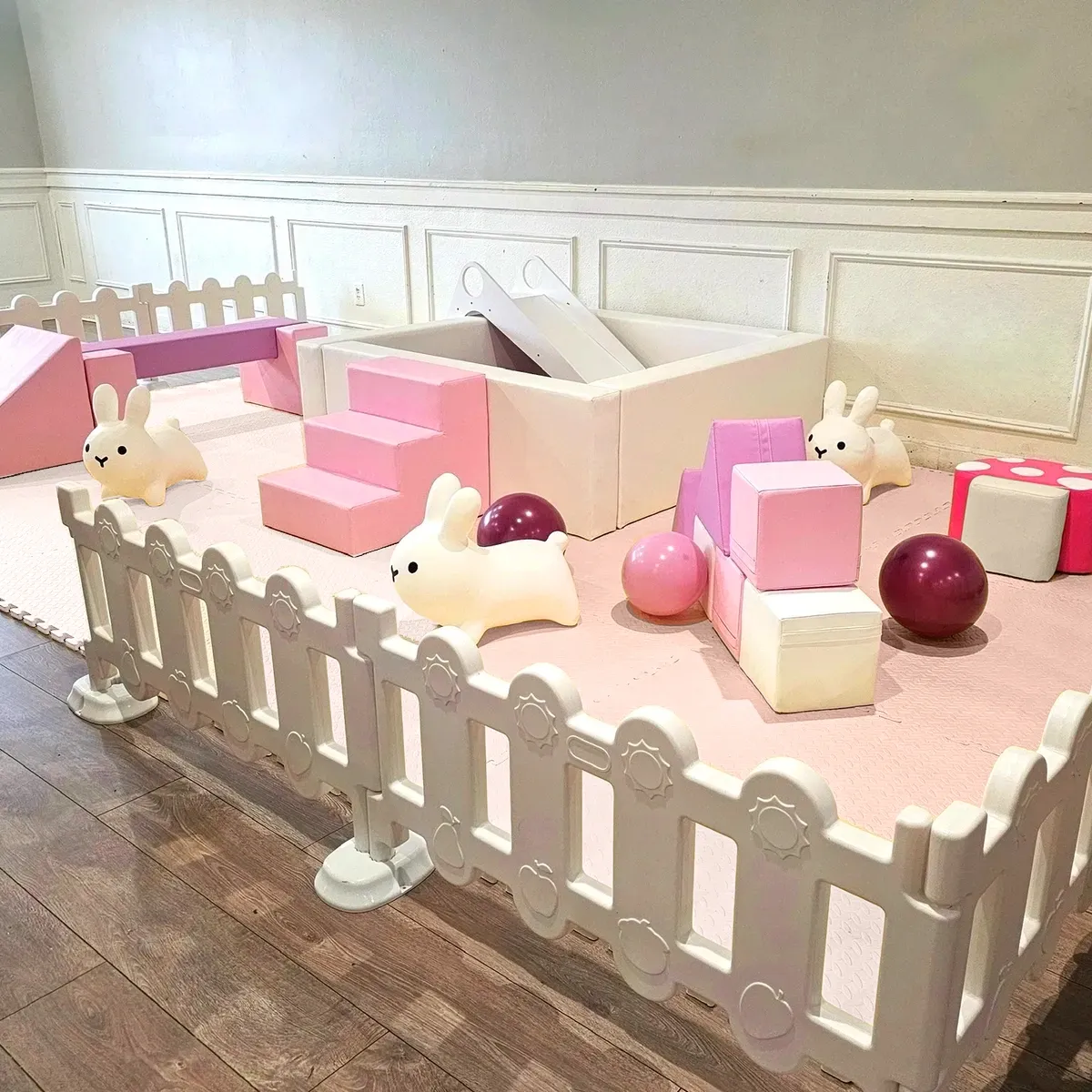 Soft Play Pink Medium Set